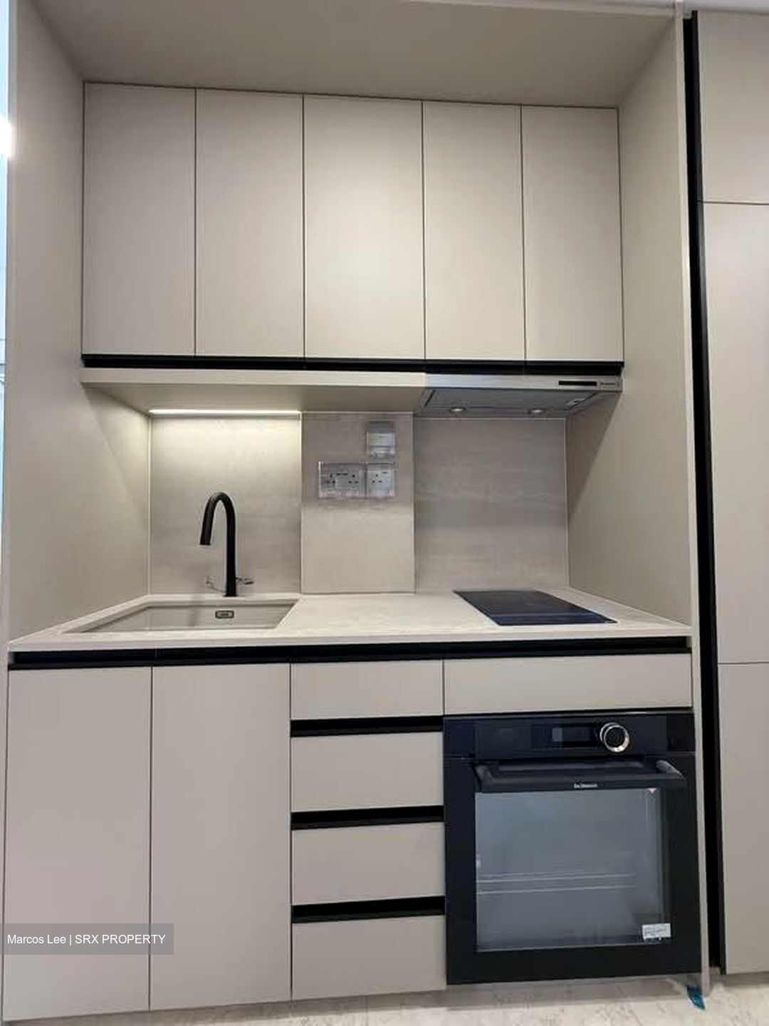 Hill House (D9), Apartment #551832271